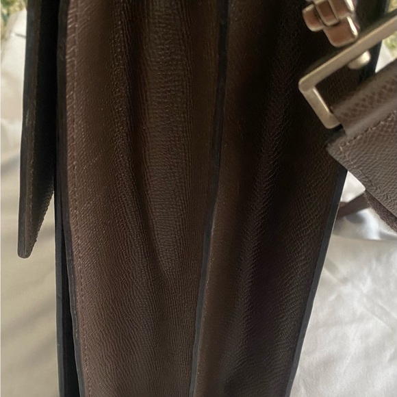 Authentic Bally briefcase crossbody. Genuine item. Brown leather. - Picture 8 of 8
